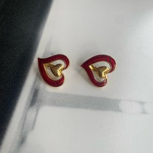 Heart clip on earrings